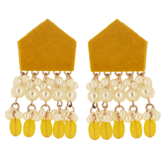 Nivi Earrings - Yellow