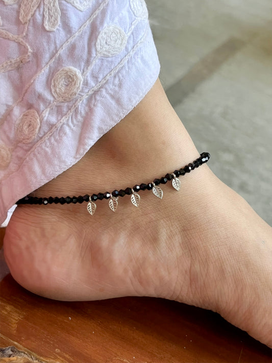 Advika Anklet